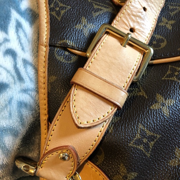 Louis Vuitton, Monogram Gallieria GM - Picture 6 of 16